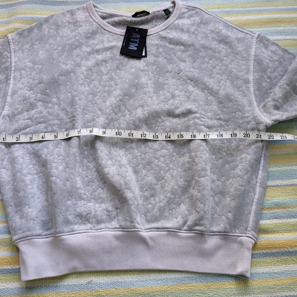 ⭐ 🆕 NEW NWT ATM Watercolor Camo gray sweatshirt XS - Picture 9 of 12